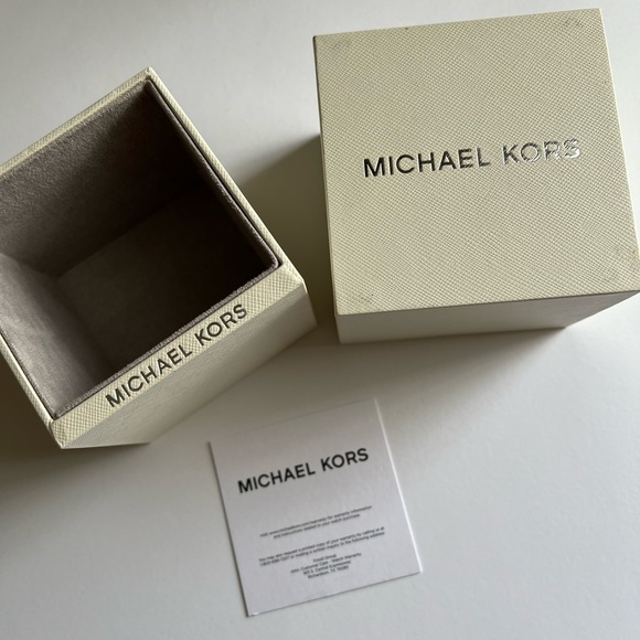 EUC Lake Gold-Tone and Black Leather Wrap Watch - Picture 16 of 16